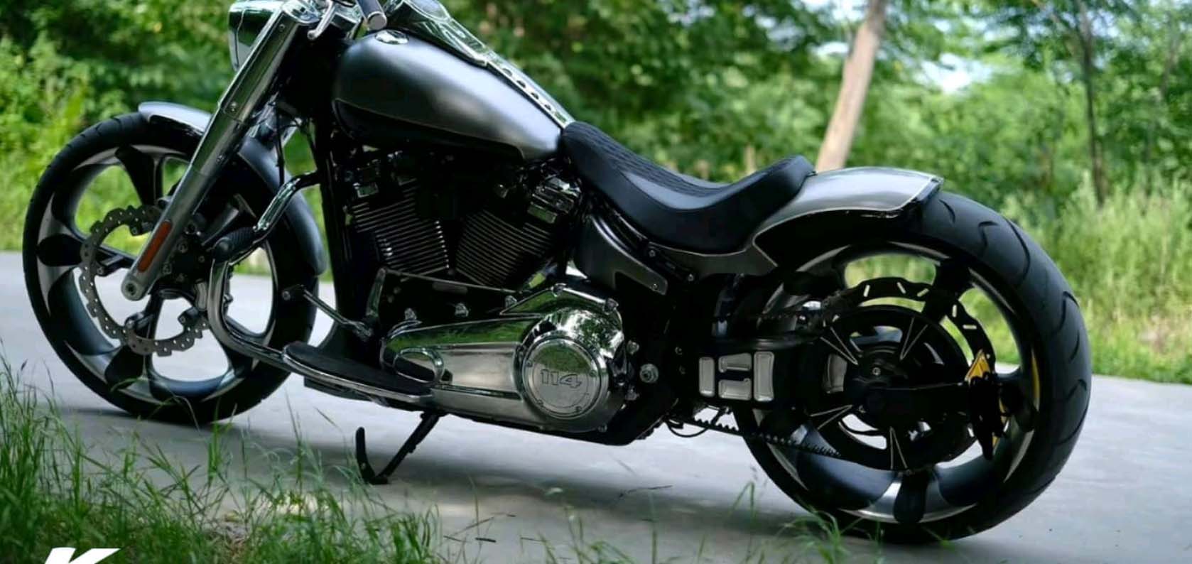 Kingtyre K909 Harley Street Glide rear tire 260/35VR21 wide tire