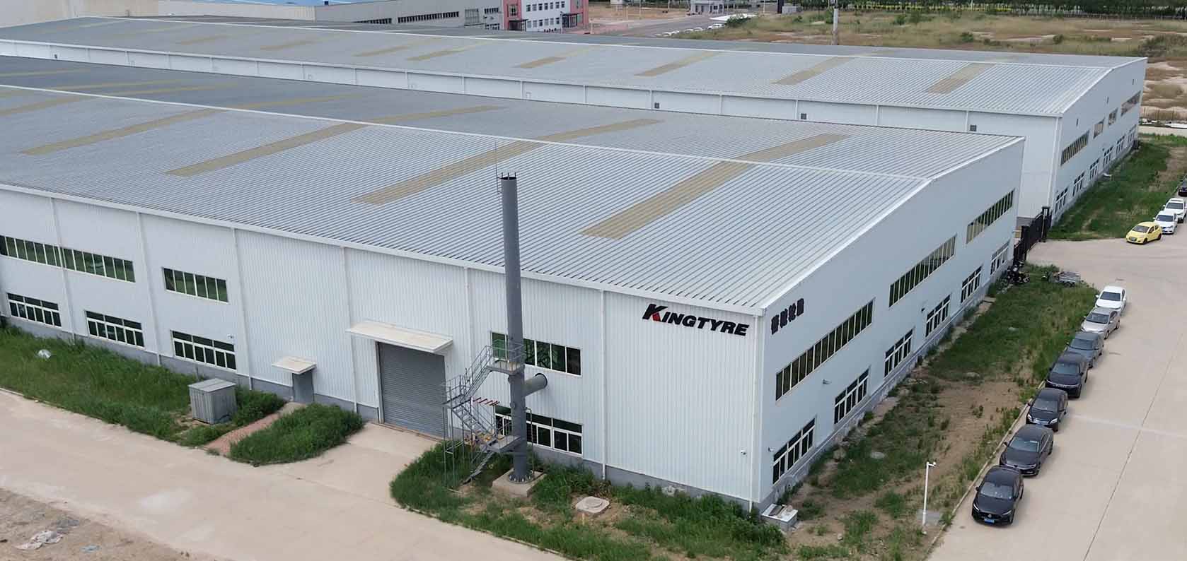 Kingtyre K97 super motard tires manufacturing process at motorcycle tire factory