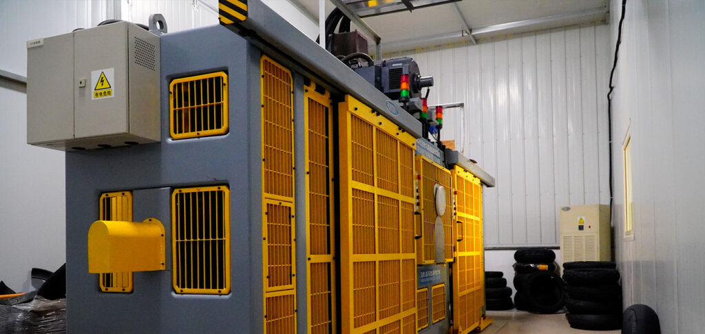 Kingtyre engineers conducting tire compound durability tests in R&D lab