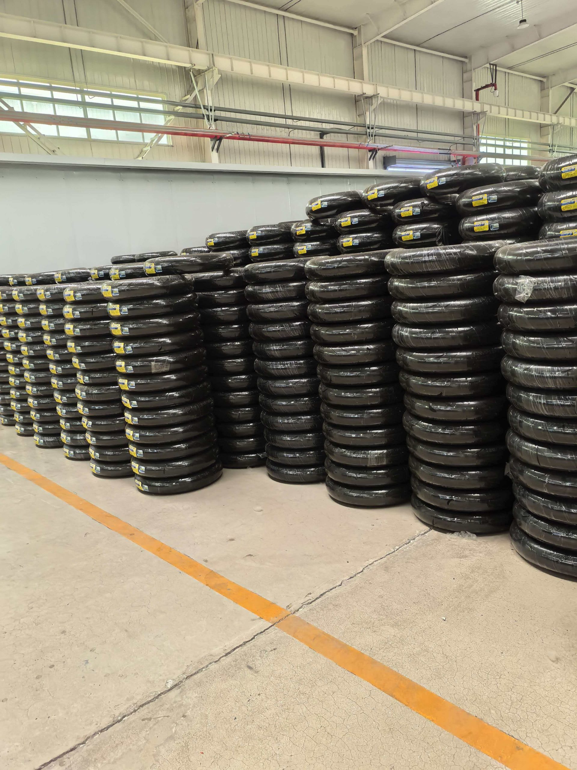 How Many Motorcycle Tires Fit in a 40ft Container